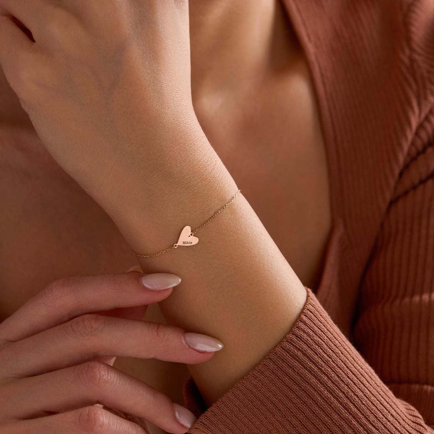 Custom Engraved Heart Bracelet - Gold / 6