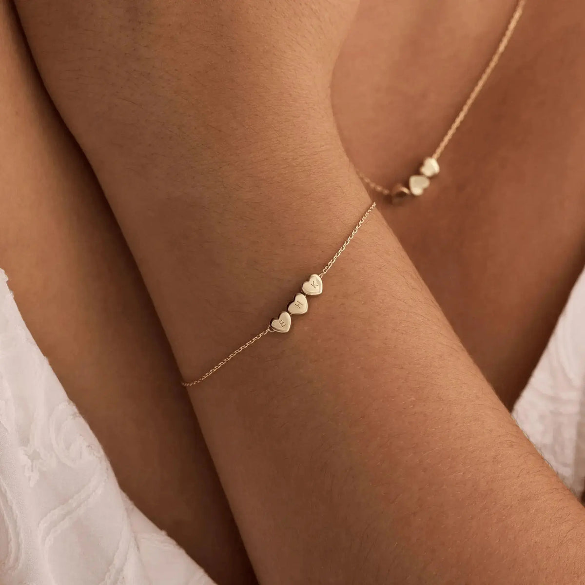 Verstellbare Kette des Herzanhänger-Armbands — bequemes romantisches personalisiertes Alltagsaccessoire