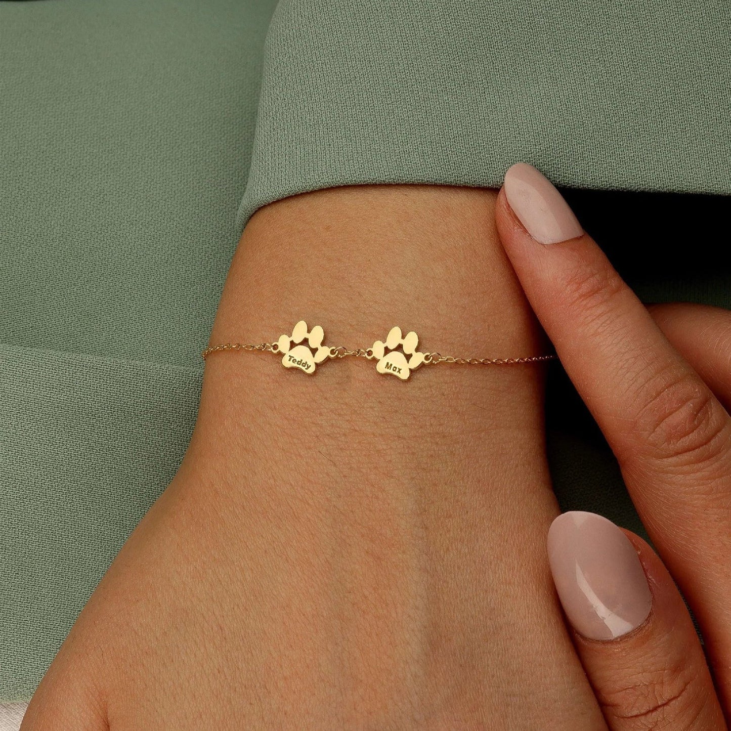 Custom Paw Name Bracelet - Gold / 3