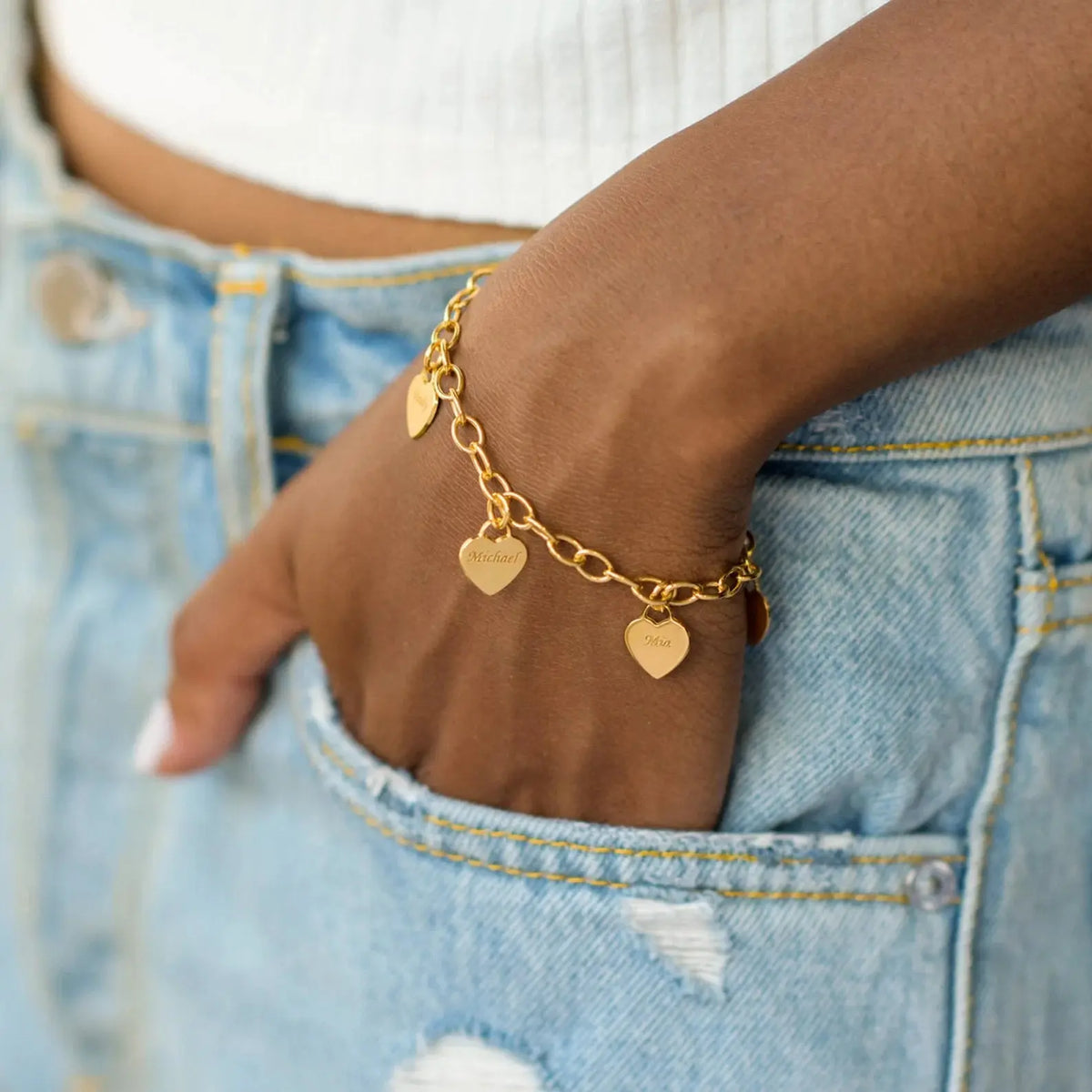 Personalisiertes Herz-Charm-Armband mit Namen
