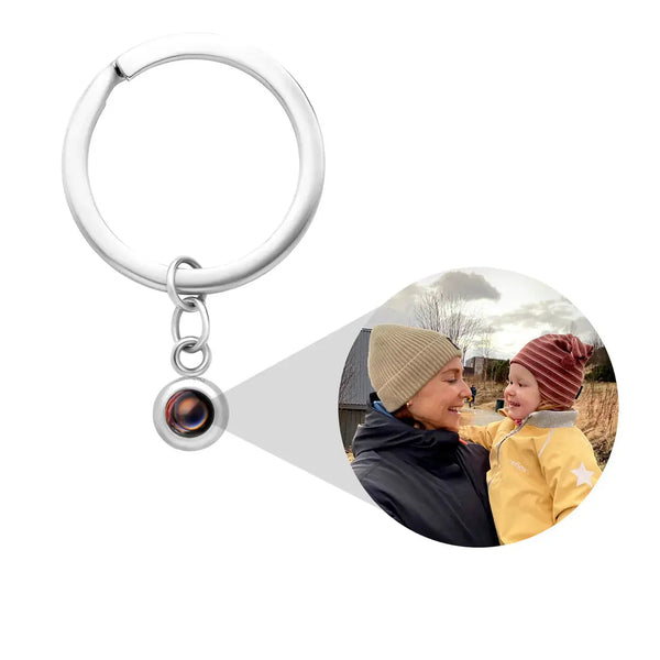 Porte-clés personnalisé à projection photo en argent — souvenir sentimental cadeau avec image cachée